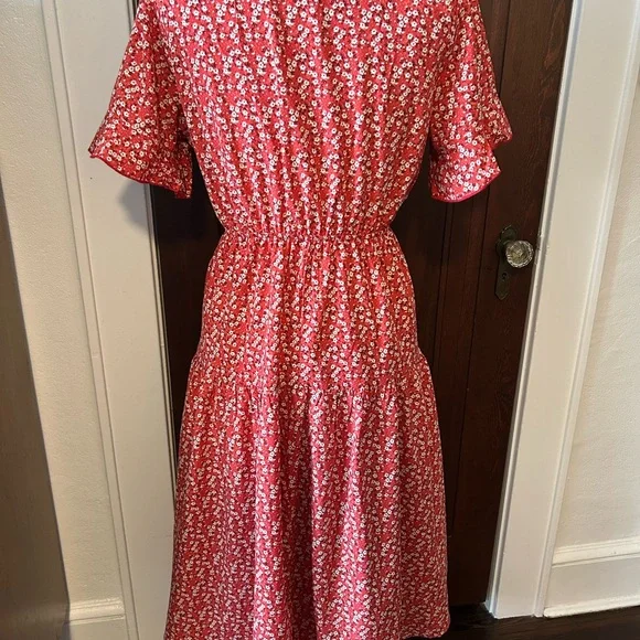 SHEIN Red Floral Dress - Picture 2 of 4